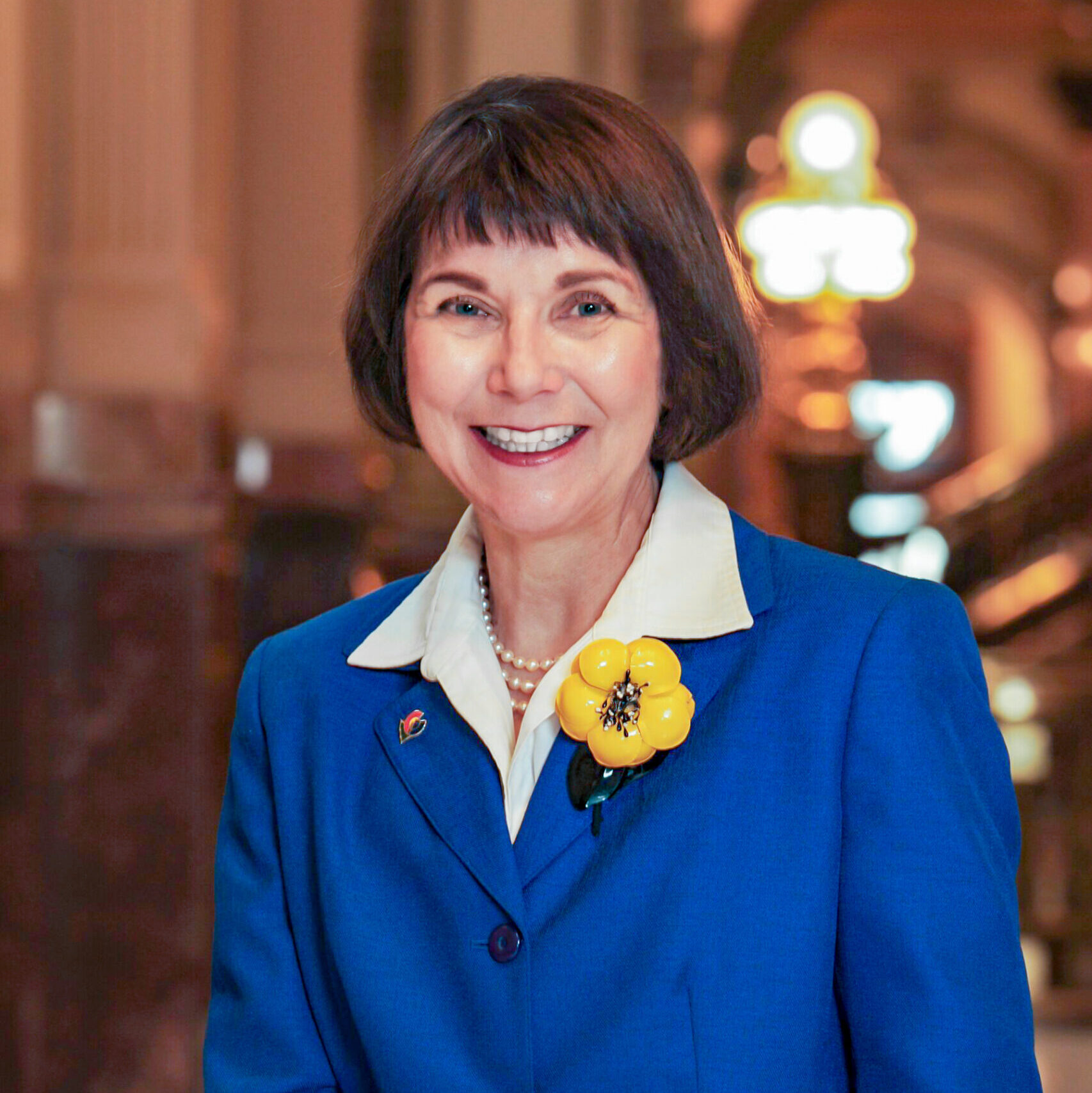 Theresa Szczurek jpg